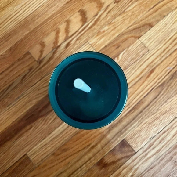 Starbucks metal mermaid scale cup - Picture 3 of 4